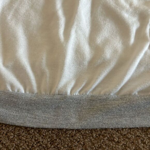 Fantastic Fawn Women’s White ‘Mom Hustle’ Sweatshirt - Picture 4 of 5